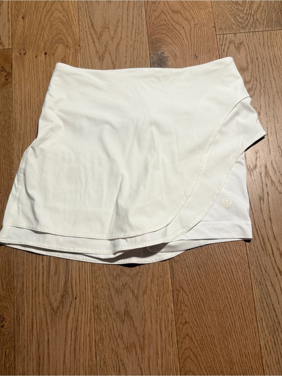 lululemon athletica Dresses & Skirts - Lululemon Tennis Skort with Pocket - Size 6